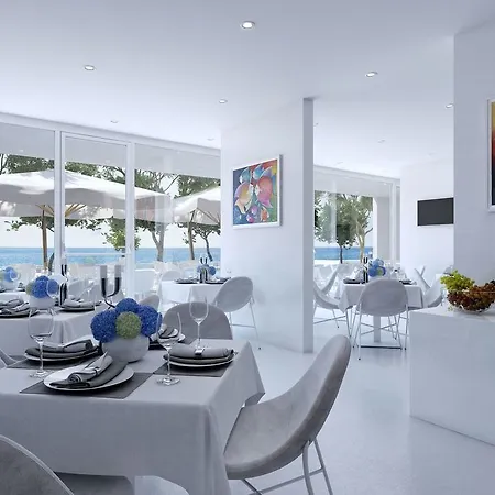 Hotel Rivalmare Boutique 4*