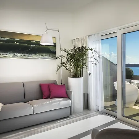 Rivalmare Boutique - New! 4*