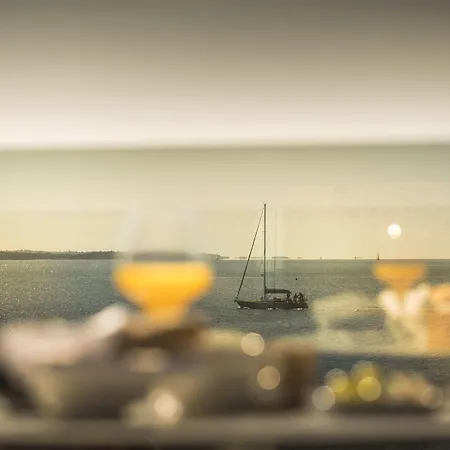 Rivalmare Boutique Hotel