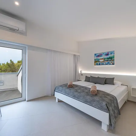Rivalmare Boutique Hotell